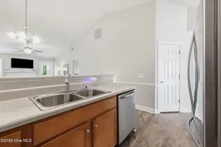 266 Jeremy Lane B, Winterville, NC 28590 – photo 6: 23-web-or-mls-IMG_4260