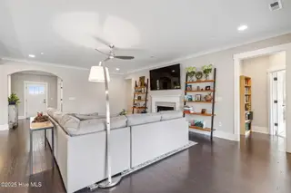 1061 Broomsedge Terrace, Wilmington, NC 28412 – photo 14: 14-web-or-mls-GI - 1061 Broomsedge Terra