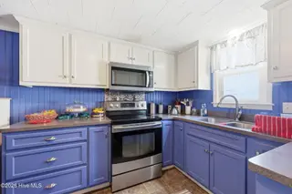 899 Island Road, Harkers Island, NC 28531 – photo 20: 33-web-or-mls-899 Island Rd 054