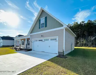 802 Hidden Bridge Drive, Jacksonville, NC 28546 – photo 3: IMG-3511-jpg