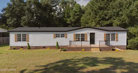 3163 Mobleys Bridge Road, Grimesland