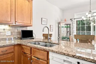 140 Jordan Drive, New Bern, NC 28562 – photo 5: 15-custom-DSC_0035