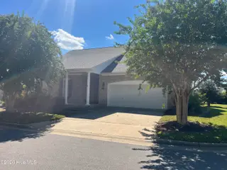 313 Ivy Circle, Greenville, NC 27834 — 4-bedroom home in Ironwood Southberry Village, Greenville, NC, photo 3 of 34: IMG_2543
