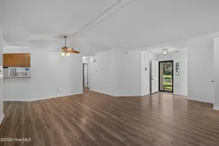 439 Candlewood Drive, Jacksonville, NC 28540 — 3-bedroom home in Riverwood Estates, Jacksonville, NC, photo 10 of 42