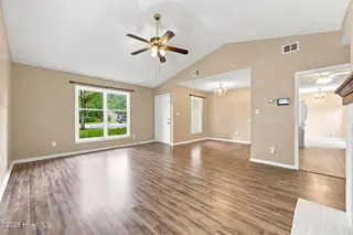 542 Shadowridge Road, Jacksonville, NC 28546 – photo 8