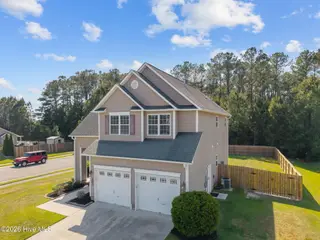 301 Savannah Drive, Jacksonville, NC 28540 – photo 2: 3-web-or-mls-301 Savannah Dr. 92