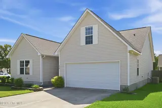 330 Providence Drive, Jacksonville, NC 28546 – photo 2