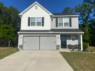 49 Patrick Henry Circle NW, Supply, NC 28462 — 3-bedroom home in Richmond Hills, Supply, NC, photo 1 of 36: IMG_3014