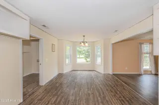 127 Rodney Lanier Road, Chinquapin, NC 28521 — 3-bedroom home, Chinquapin, NC, photo 14 of 61: Dining Area