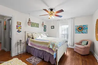 219 Shoreline Drive E, Sunset Beach, NC 28468 – photo 23: 27-web-or-mls-cammediallc.com (1 of 56)