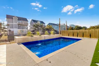 606 S Topsail Drive, Surf City, NC 28445 – photo 9: IMG_2769