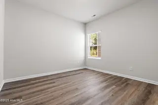 102 Muscadine Drive, Jacksonville, NC 28546 – photo 22: ESCAPE-MUSC0101