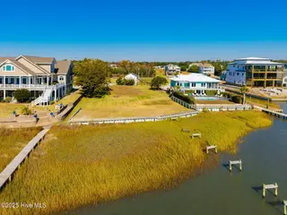 285 Live Oak Road, Newport, NC 28570 – photo 6: 14-web-or-mls-chadwick-visuals-285-live-