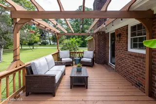 3047 Bridle Path, Trent Woods, NC 28562 – photo 7: 3047 Bridle Path, Trent Woods, NC