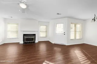 116 W Victoria Court A, Greenville, NC 27834 – photo 7: 116 W Victoria Court A