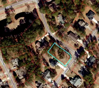809 2 Crane Drive, New Bern, NC 28560 – photo 2: 809 Crane Dr.