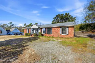 718 Hughes Road, Hampstead, NC 28443 – photo 2: 2_718_hughes_rd_002