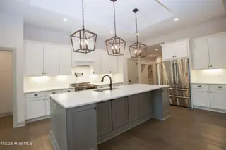 102 Greystones Court, Pinehurst, NC 28374 – photo 14: Spacious kitchen