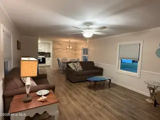 9230 Bonaparte Drive SW, Calabash, NC 28467 — 2-bedroom manufactured home in Bonaparte Retreat, Calabash, NC, photo 11 of 24
