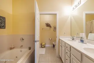 7825 High Market Street 304, Sunset Beach, NC 28468 — 3-bedroom condo in Village Park, Sunset Beach, NC, photo 16 of 36: 7825 Market Street-21
