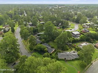 1203 Greenbriar Road, Kinston, NC 28501 – photo 8: 8-web-or-mls-DJI_20260803124918_0029_D