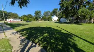 4494 S Lee Street, Ayden, NC 28513 – photo 4: PXL_20260819_135414255.RAW-01