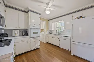 3007 S Elm Street, Greenville, NC 27858 – photo 18: 21-web-or-mls-IMG_0806