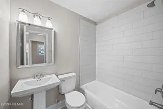 2909 Northwoods Drive, Jacksonville, NC 28540 – photo 24: 22-web-or-mls-2909 Northwoods Dr. 57