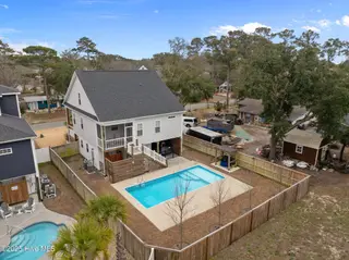 245 NE 64th Street, Oak Island, NC 28465 – photo 4: 7-web-or-mls-DJI_20250210144632_0441_D