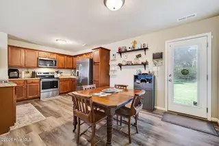 100 Belle Meade Court, Benson, NC 27504 – photo 14: 15-web-or-mls-IMG_2464