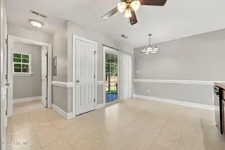 4008 Lucerne Court B, Winterville, NC 28590 – photo 13: 30-web-or-mls-IMG_0032