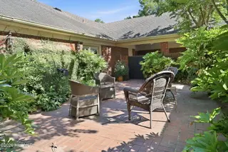 813 Greenbriar Road, Kinston, NC 28501 – photo 8: 17-web-or-mls-IMG_0002
