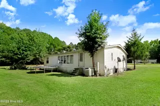 104 Eddie Drive, Princeton, NC 27569 – photo 4: 05-104 Eddie Dr-5