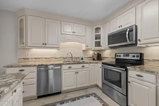 9201 Coast Guard Road F102, Emerald Isle, NC 28594 – photo 18: 19-web-or-mls-1S3A3065