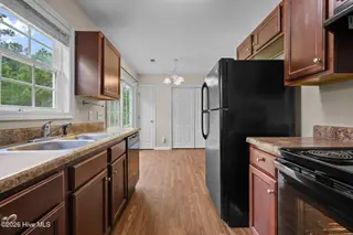 180 Ashbury Park Lane, Richlands, NC 28574 – photo 11
