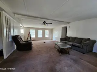 314 Glynnwood Drive, Wilmington, NC 28405 — 3-bedroom manufactured home in Glynnwood, Wilmington, NC, photo 5 of 6