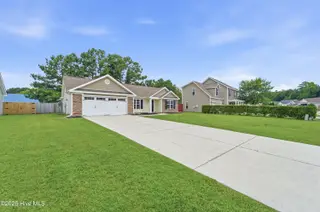 210 Jasmine Lane, Jacksonville, NC 28546 – photo 3