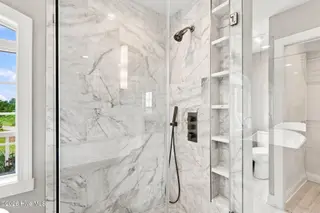404 Perkins Road, Beaufort, NC 28516 – photo 17: 404 Perkins Master Shower