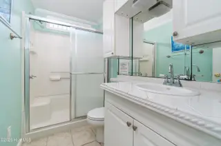 401 E Atlantic Boulevard, Atlantic Beach, NC 28512 – photo 14: Bathroom View