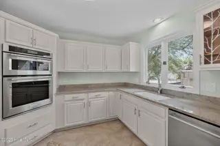 1913 Prestwick Lane, Wilmington, NC 28405 – photo 14: Prestwick1913-4kitLFL33A5631-CR2