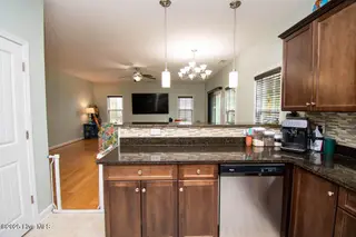 251 E Ivybridge Drive, Hubert, NC 28539 – photo 16: Kitchen looking towards GR