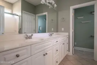 402 Lockwood Lane SW, Supply, NC 28462 – photo 18: Master Bathroom