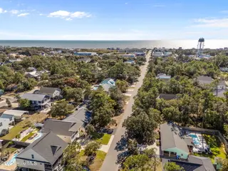 224 NE 58th Street, Oak Island, NC 28465 – photo 11: 13-web-or-mls-DJI_20251031141424_0314_D