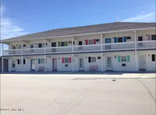 303 Henderson Boulevard 14, Atlantic Beach, NC 28512 – photo 10: front of building
