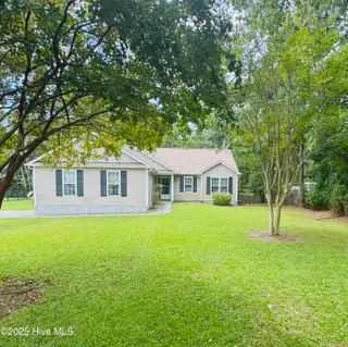1519 Chadwick Shores Drive, Sneads Ferry, NC 28460 – photo 1: IMG_6505