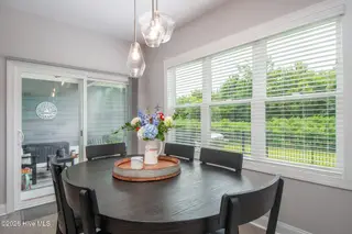 421 Taylorwood Drive, Beaufort, NC 28516 – photo 14: Dining room