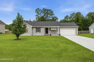 102 Laredo Drive, Jacksonville, NC 28540 – photo 3