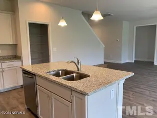 751 Greenwich Place, Richlands, NC 28574 – photo 4: 2604 kitchen
