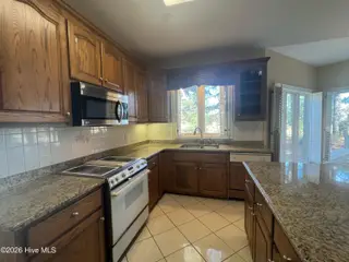 609 Cottonwood Court, Vass, NC 28394 – photo 10: IMG_3968