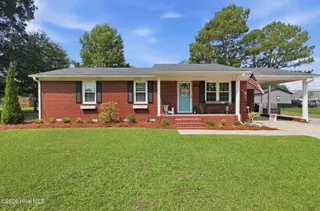 412 Gayle Boulevard, Winterville, NC 28590 – photo 2: 1-web-or-mls-BLS_0001 (1)-edit